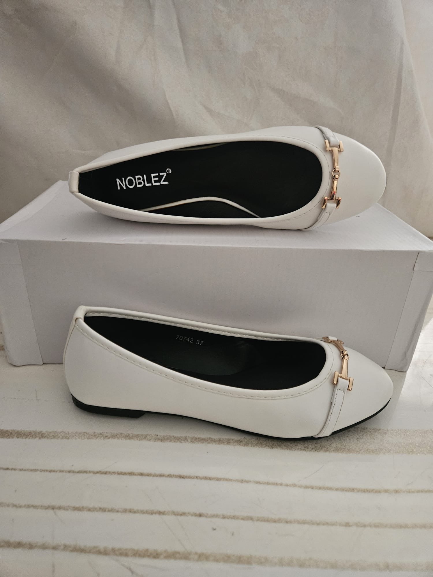 NOBLEZ
